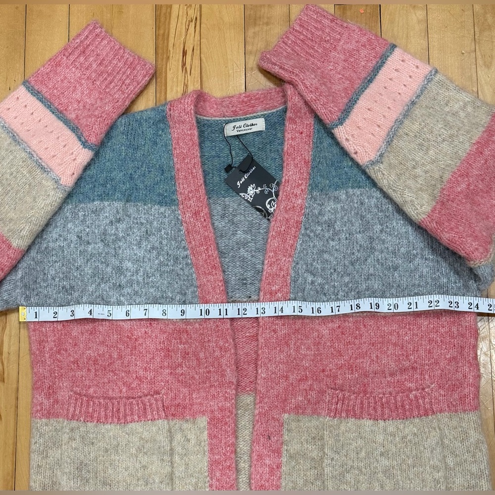 Colorblock Cardigan -OS - Picture 7 of 7